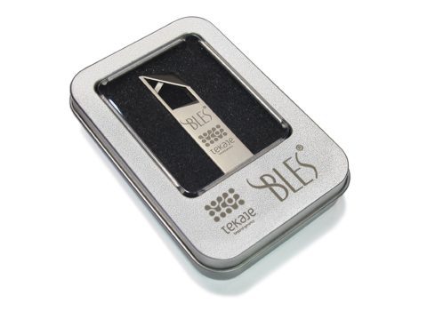 جعبه فلزی فلش مموری